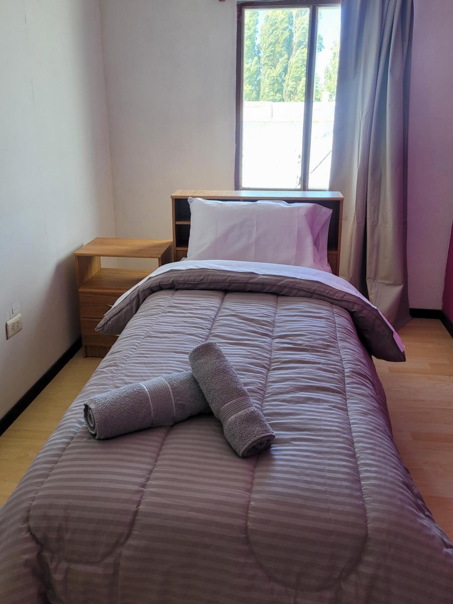 Hostel Tierra Patagonica Perito Moreno Ngoại thất bức ảnh